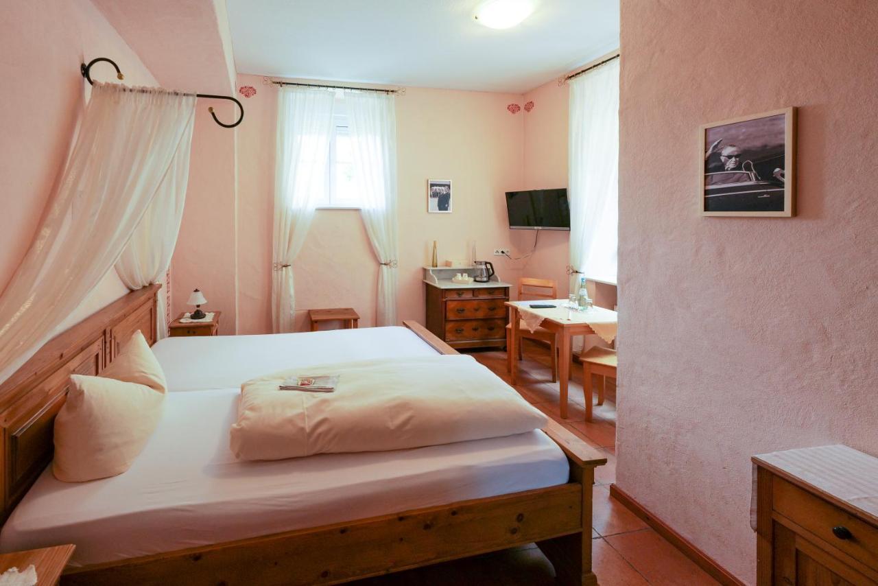 Hotel Alte Buergermeisterei Ediger-Eller Dış mekan fotoğraf