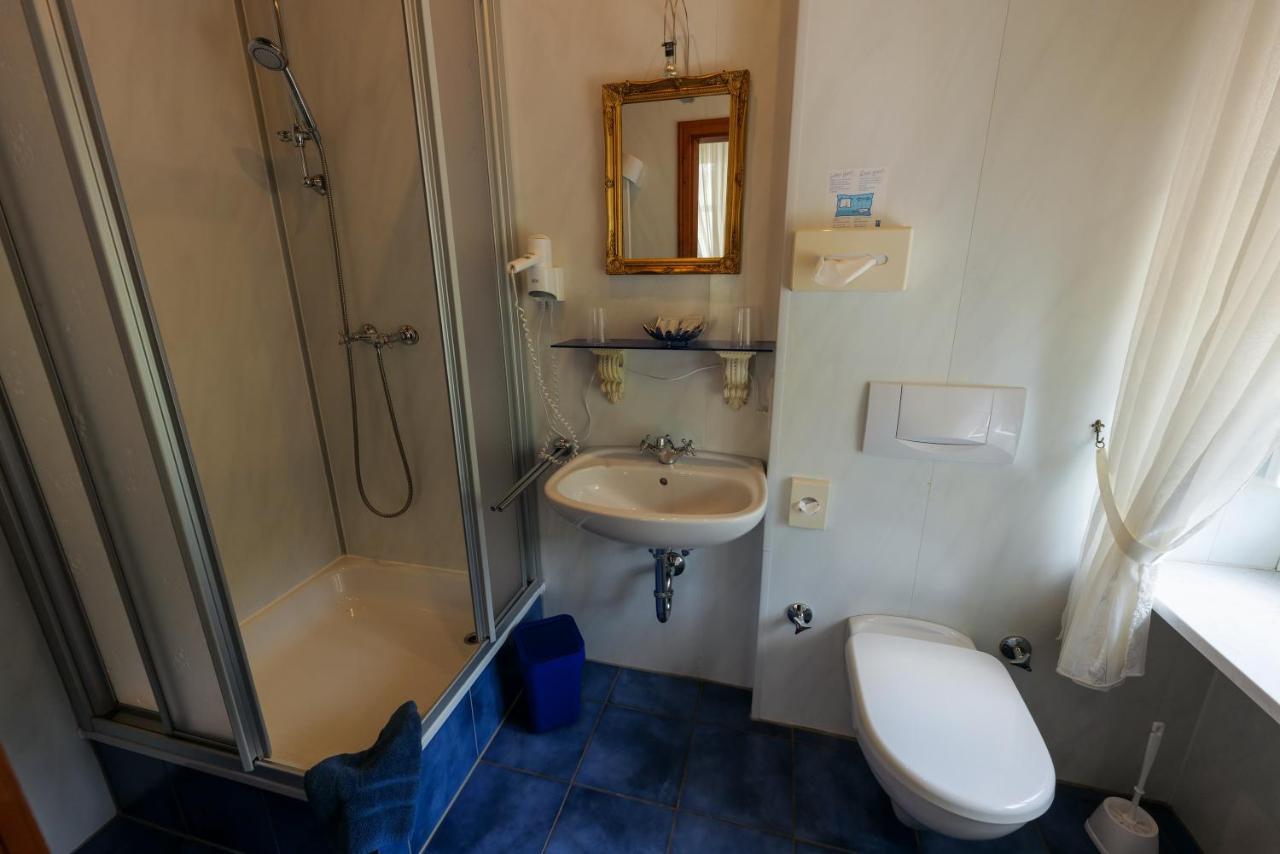 Hotel Alte Buergermeisterei Ediger-Eller Dış mekan fotoğraf