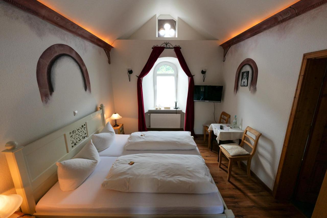 Hotel Alte Buergermeisterei Ediger-Eller Dış mekan fotoğraf