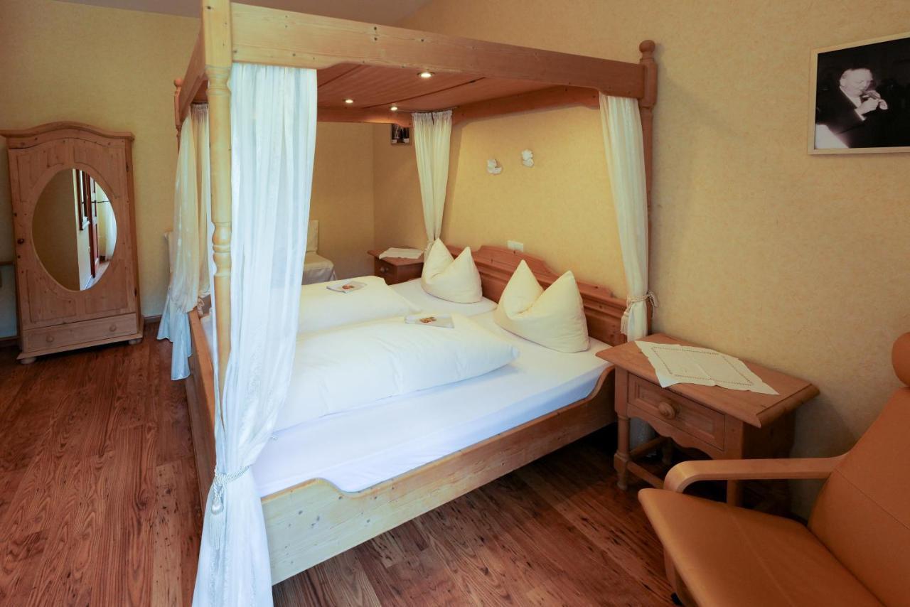 Hotel Alte Buergermeisterei Ediger-Eller Dış mekan fotoğraf